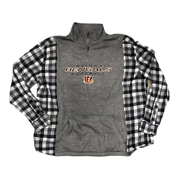 Upcycled Cincinnati Bengals reworked 1/4 zip oversized black white pullover OOAK - Picture 1 of 1